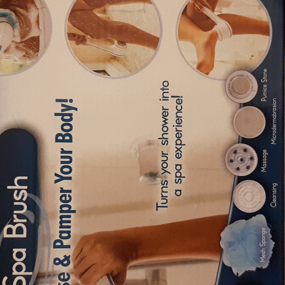 NIB Spin Spa Spinning Spa Brush cleanse and pamper your whole body 5attatchments - Picture 2 of 5